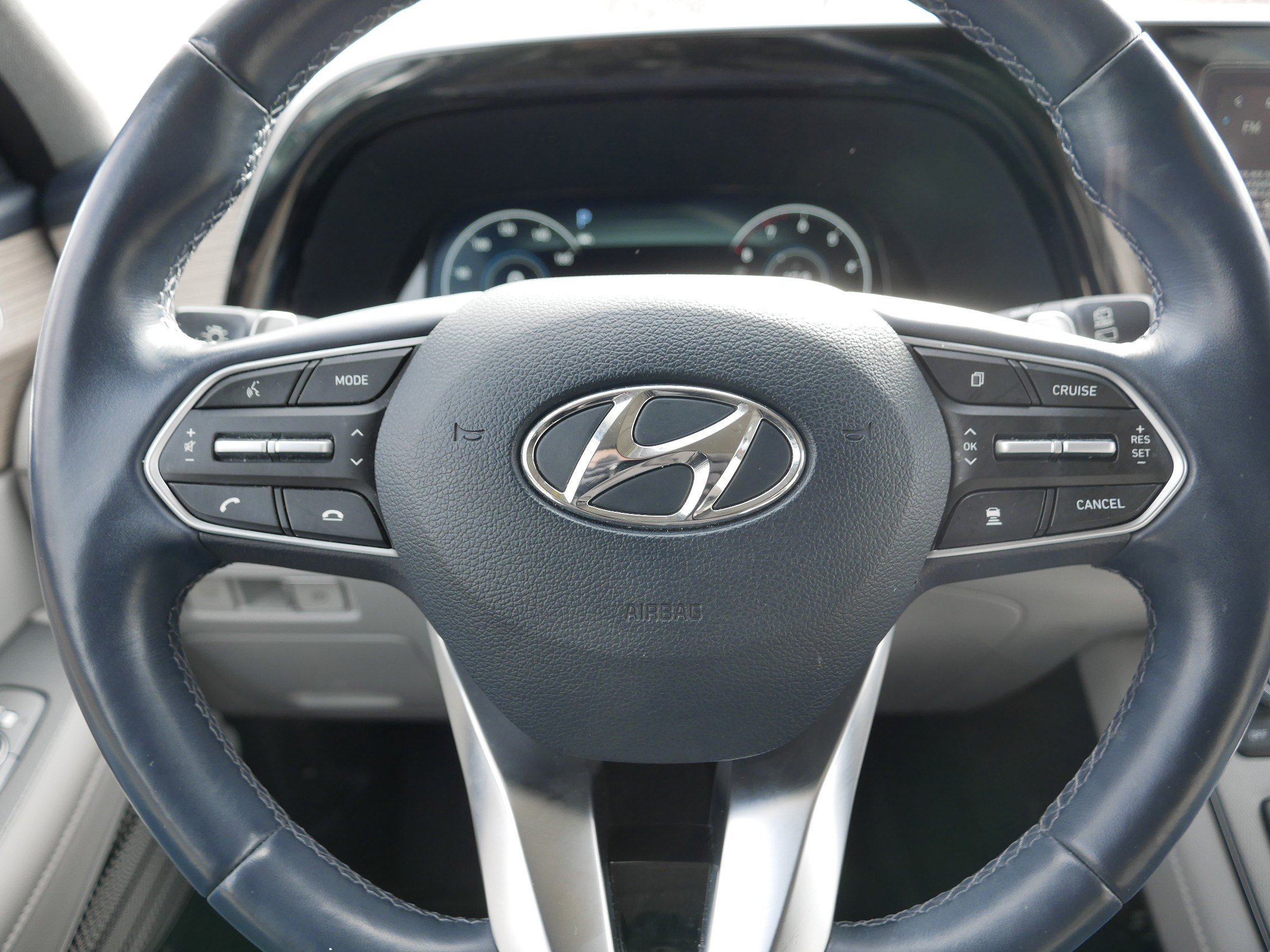 Certified Used 2021 Hyper White Hyundai Limited image 25
