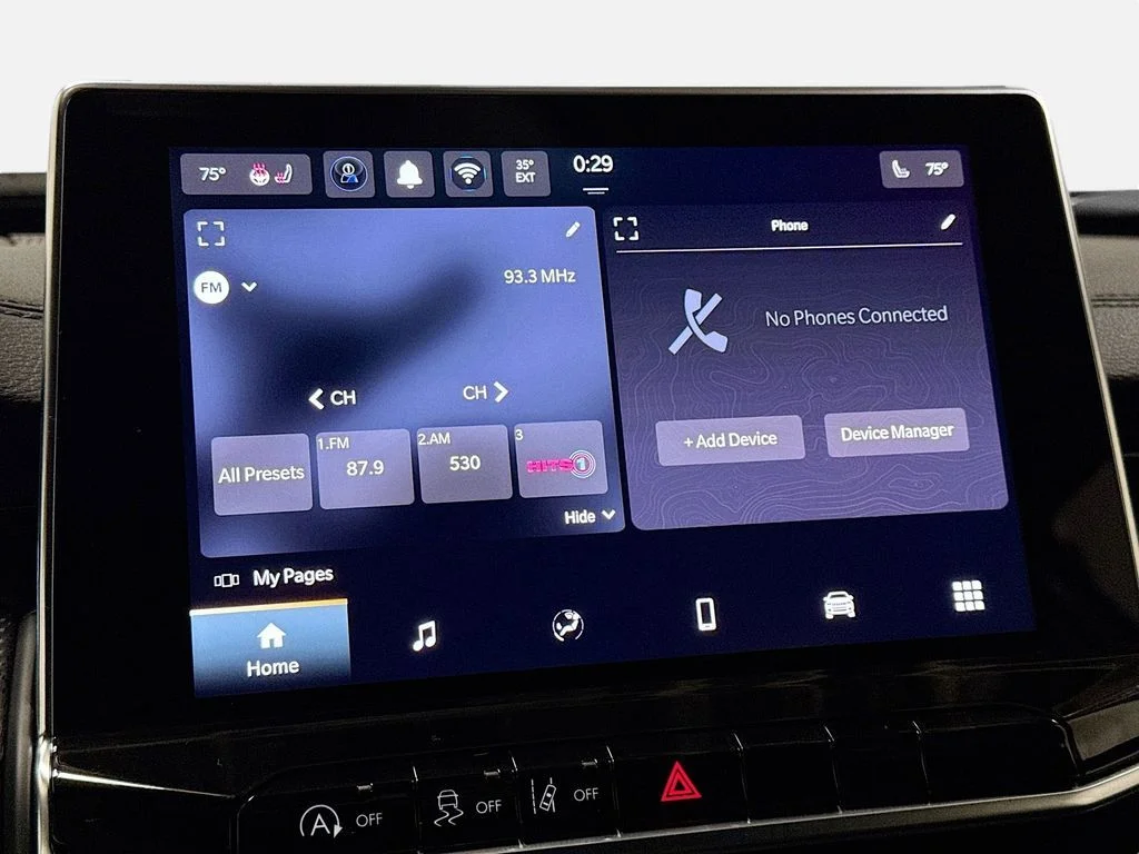 New 2026 Silver Jeep Latitude image 25
