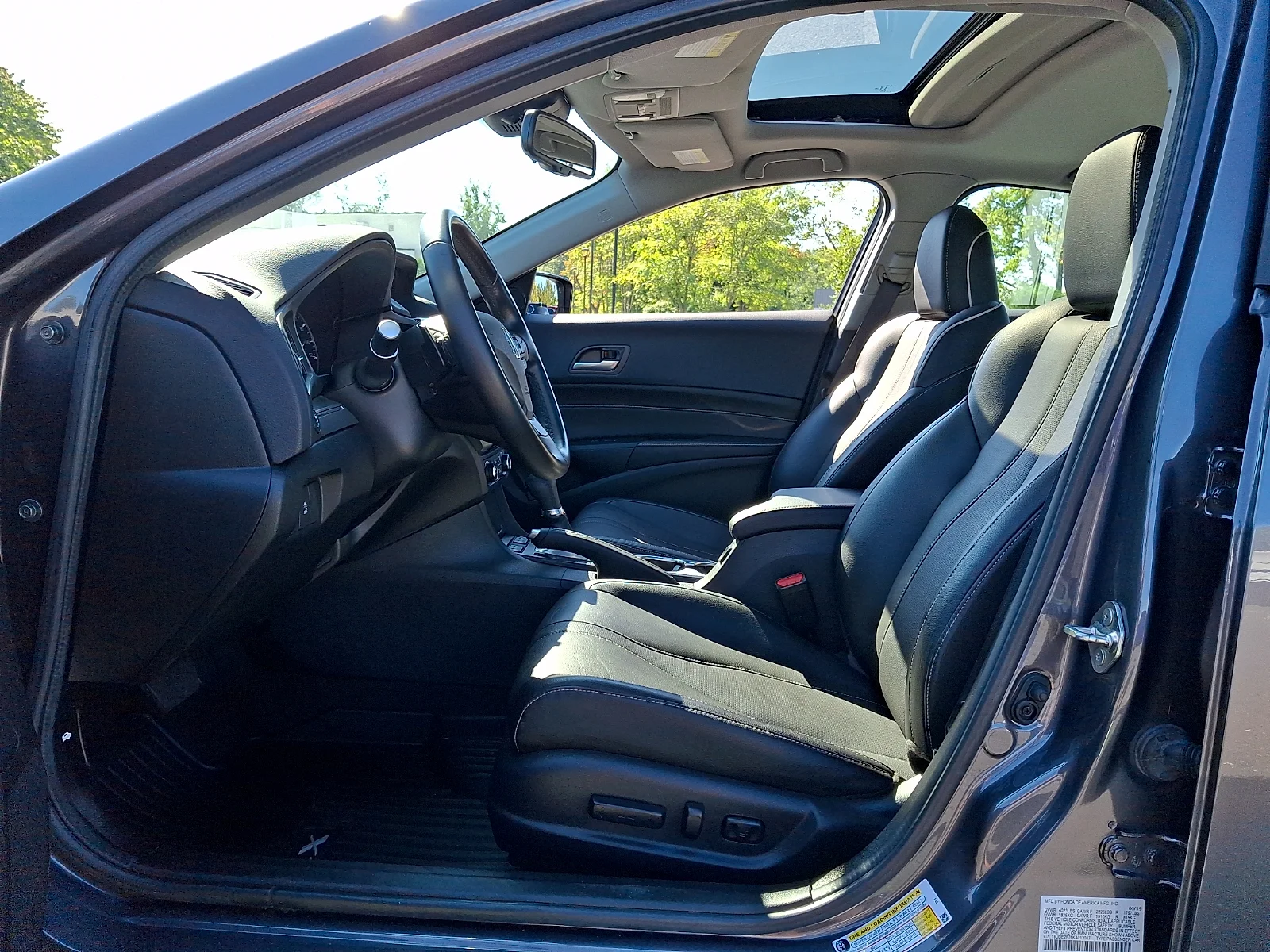 Used 2019 Modern Steel Metallic Acura with Premium image 13