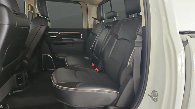 Used 2020 Bright White Clearcoat Ram Laramie image 24
