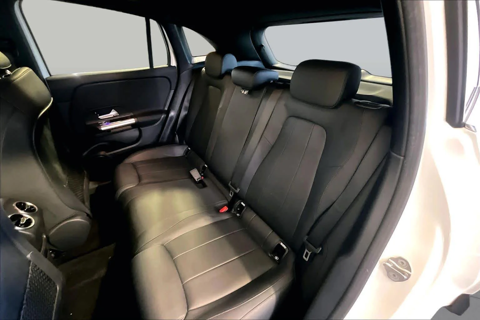 Certified Used 2022 Polar White Mercedes-Benz GLA 250 image 21