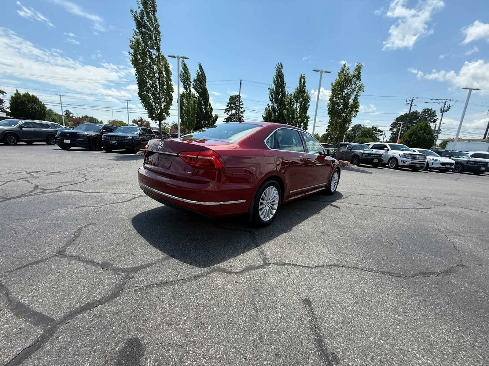 Used 2016 Fortana Red Volkswagen 1.8T SE image 5