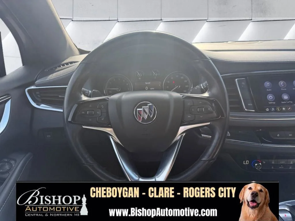 Pre-Owned 2024 Buick Enclave Essence image 23