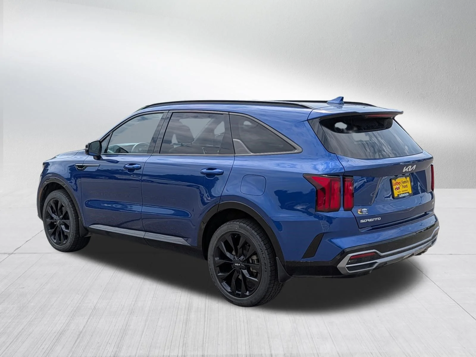 Used 2023 Sapphire Blue Kia SX image 5