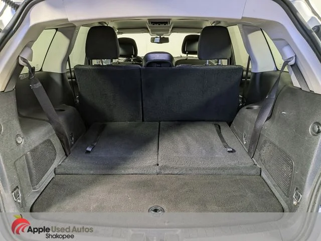 Used 2016 White Dodge Crossroad image 11