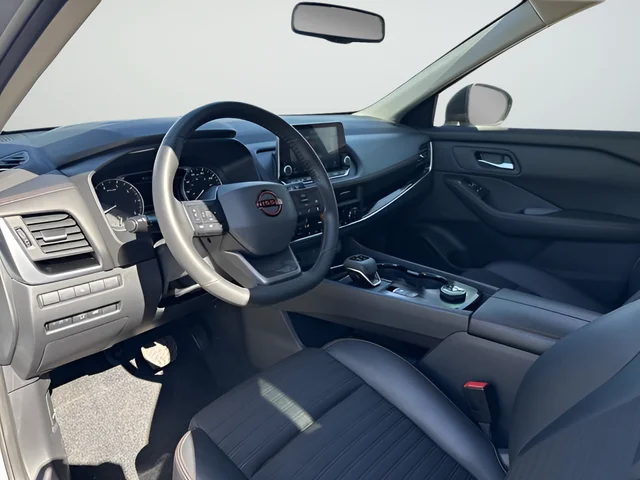 Certified Used 2025 Gray Nissan Rock Creek image 9