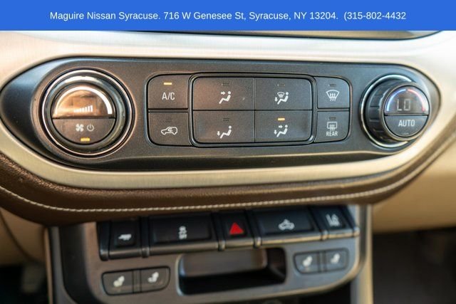 Used 2016 Green GMC SLT image 30