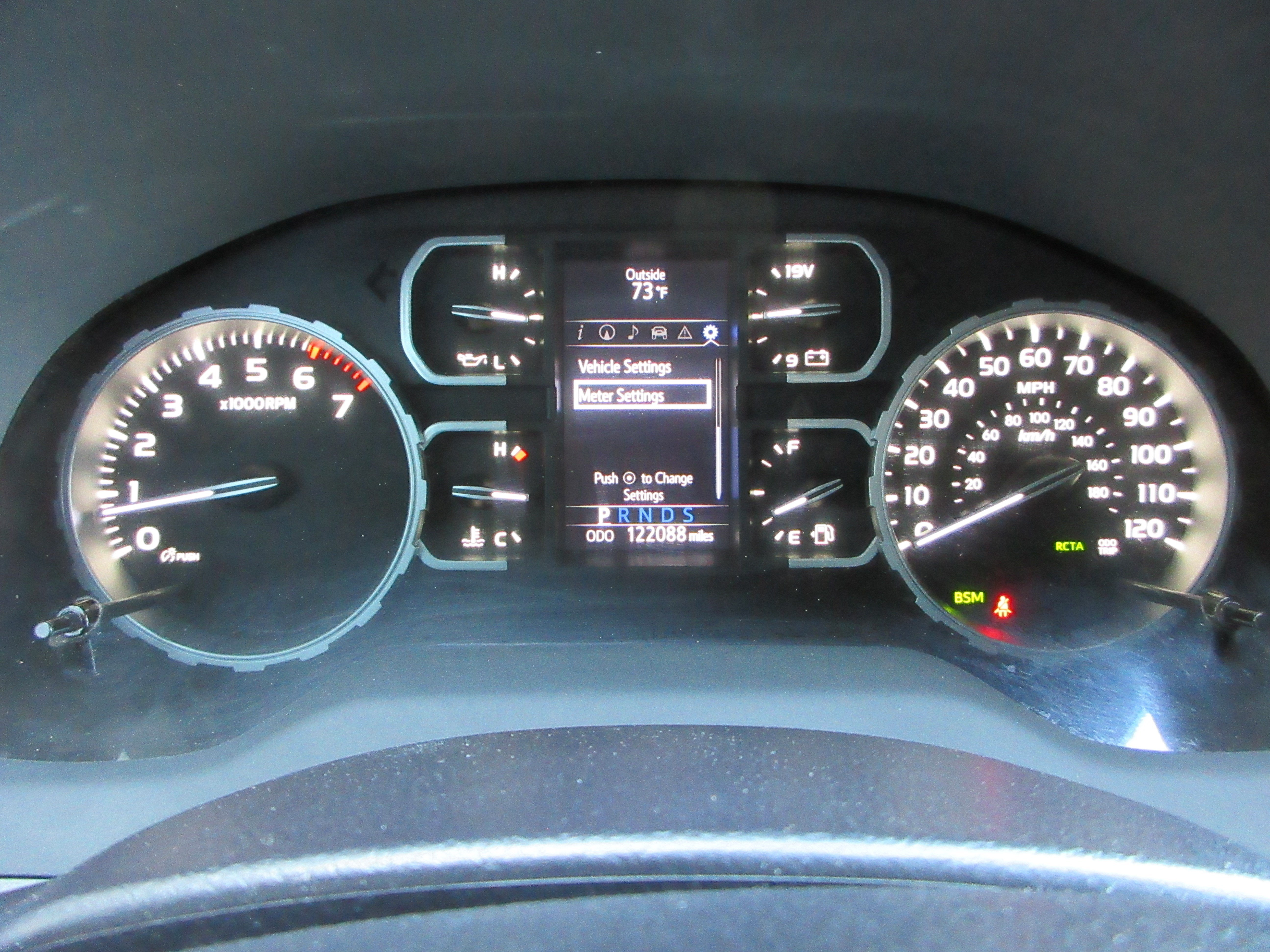 Used 2019 Midnight Black Metallic Toyota SR5 image 32