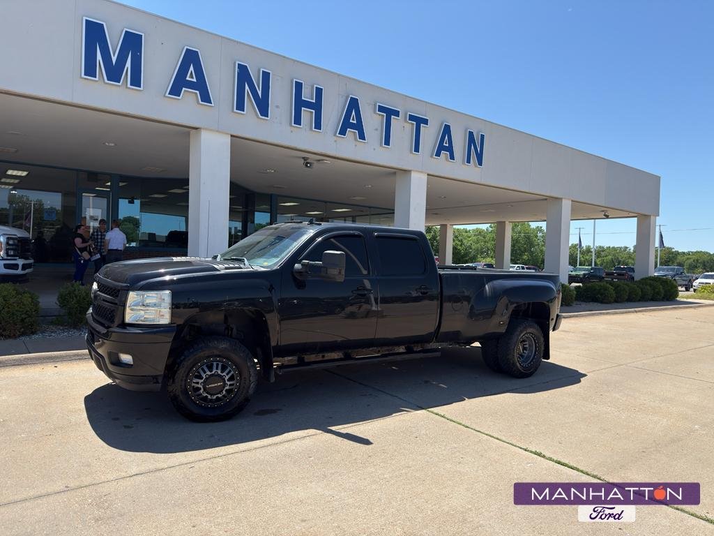 2012 Chevrolet Silverado HD LT 4WD Crew Cab SWB SRW's photo