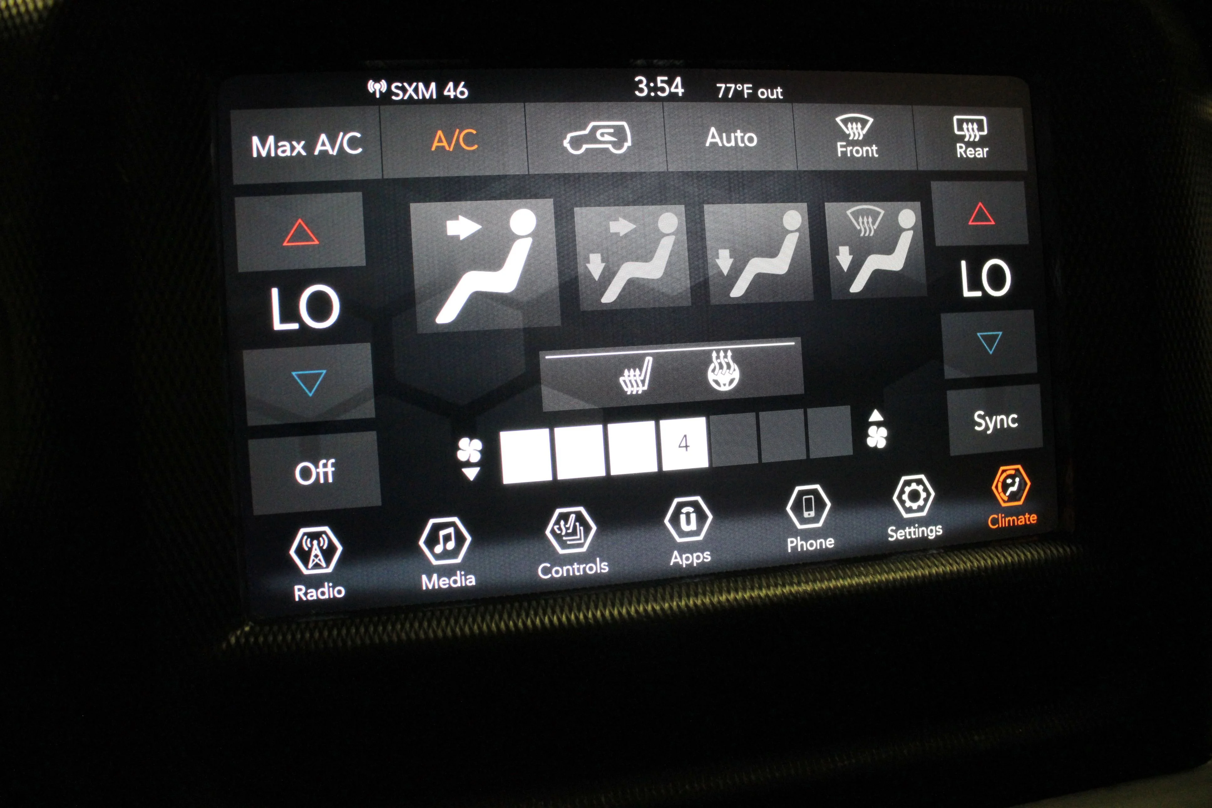 Used 2021 Black Clearcoat Jeep Sport image 26