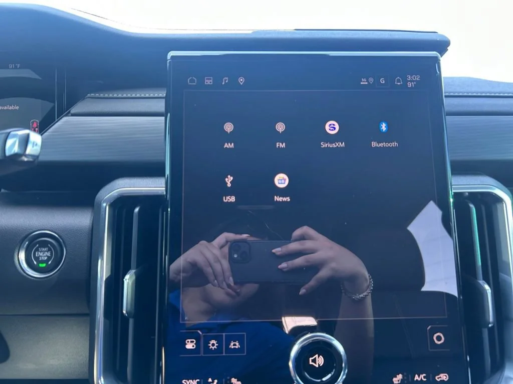 New 2026 Summit White GMC Elevation image 20