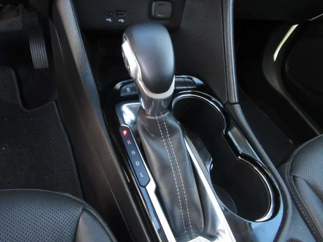 Used 2024 Summit White Buick Sport Touring image 20