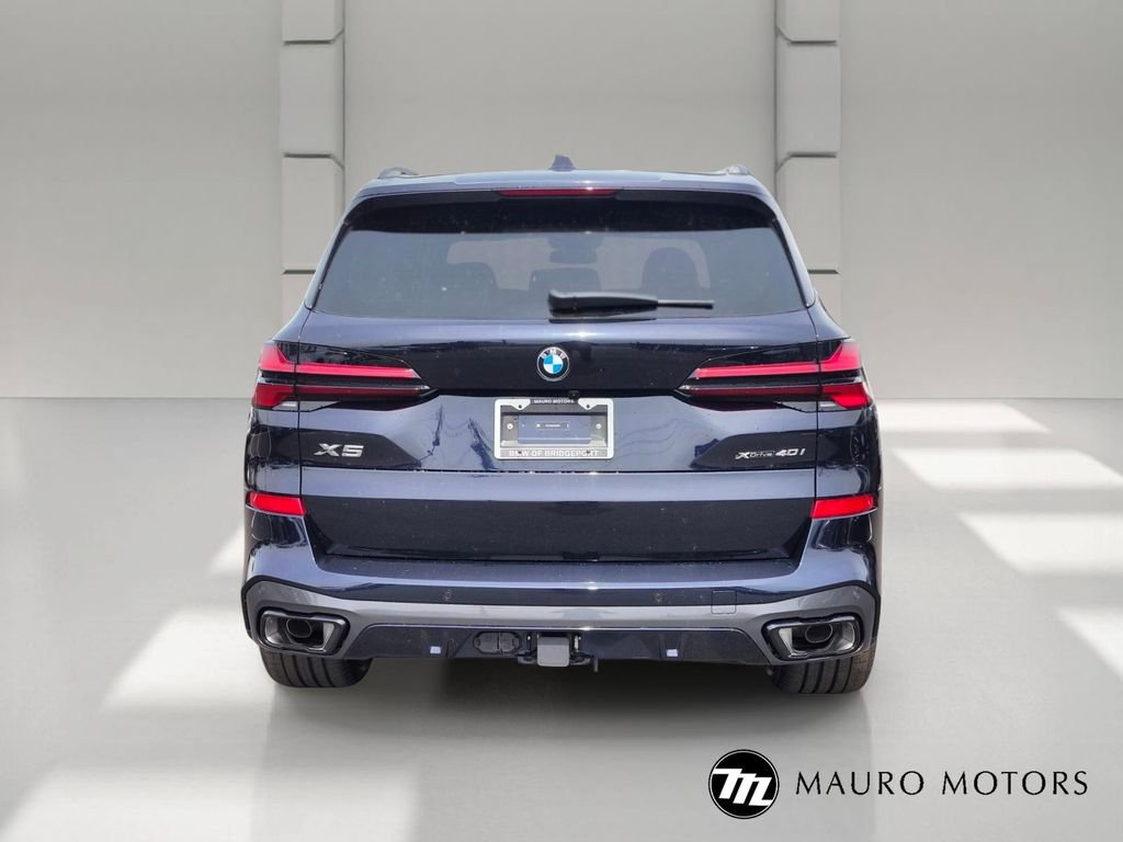 New 2026 Black BMW xDrive40i image 4