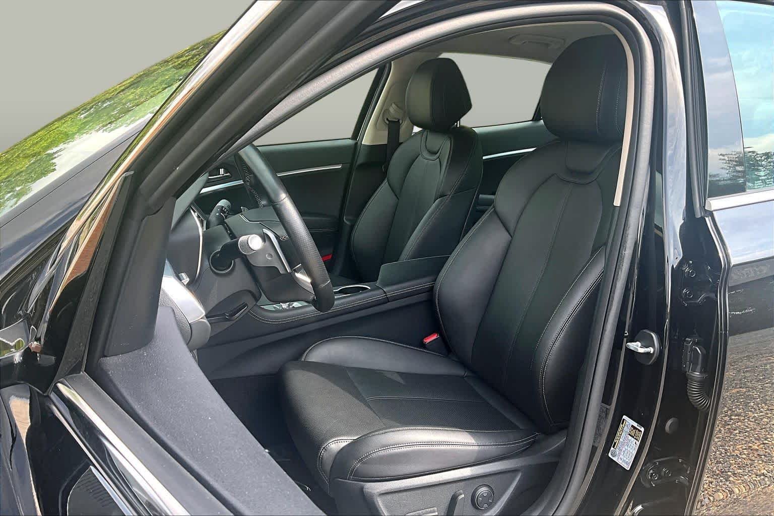 Pre-Owned 2025 Genesis G70 2.5T