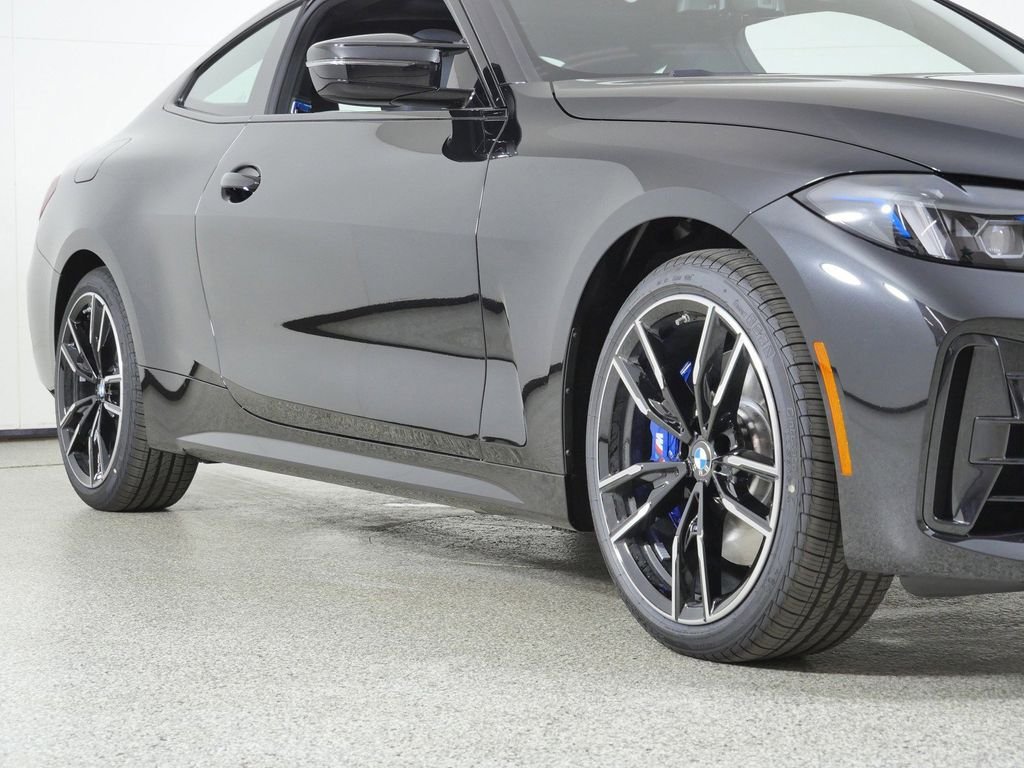 New 2027 Black Sapphire Metallic BMW M440i xDrive image 6