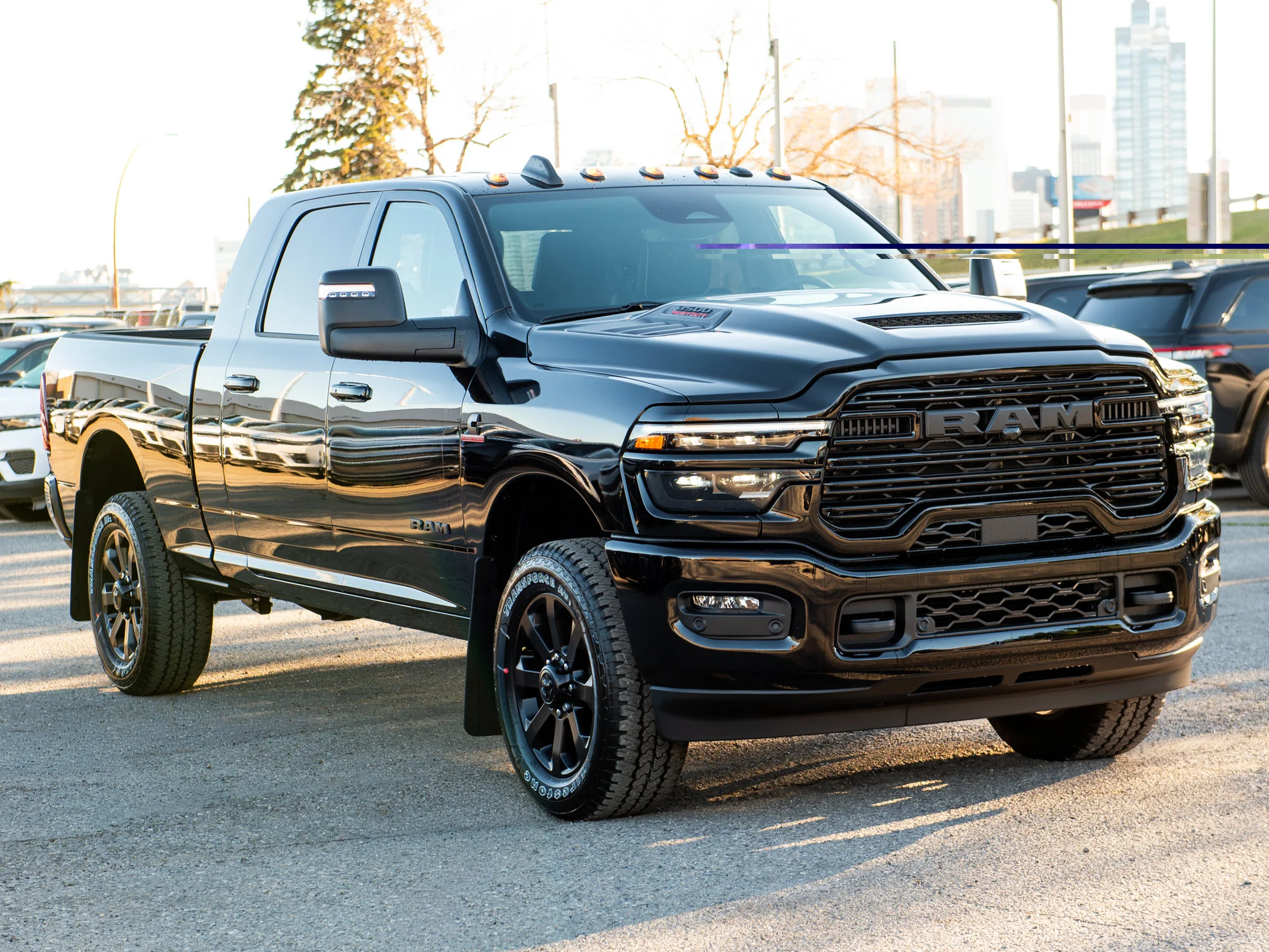 New 2027 Black RAM Laramie Night* Mega Cab 4x4, Sunroof, Heated Leather, 5th Wheel Prep image 9