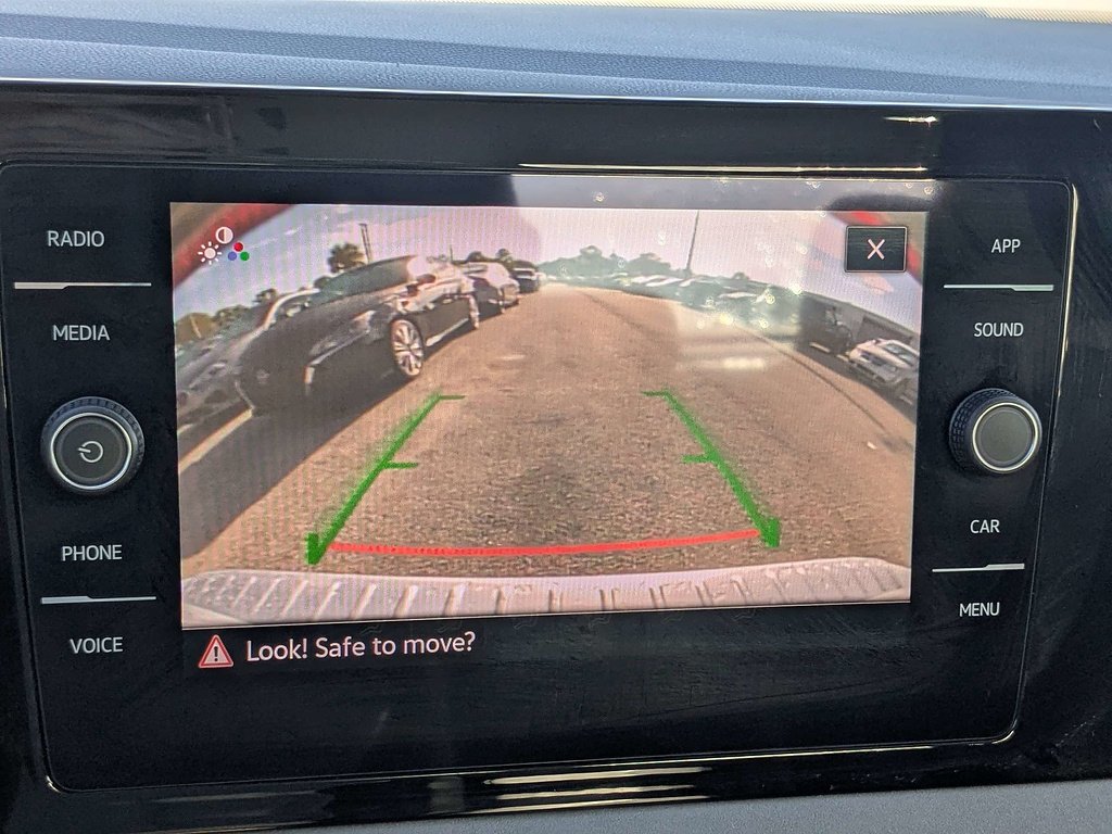 2025 Volkswagen Jetta SE - Photo 20
