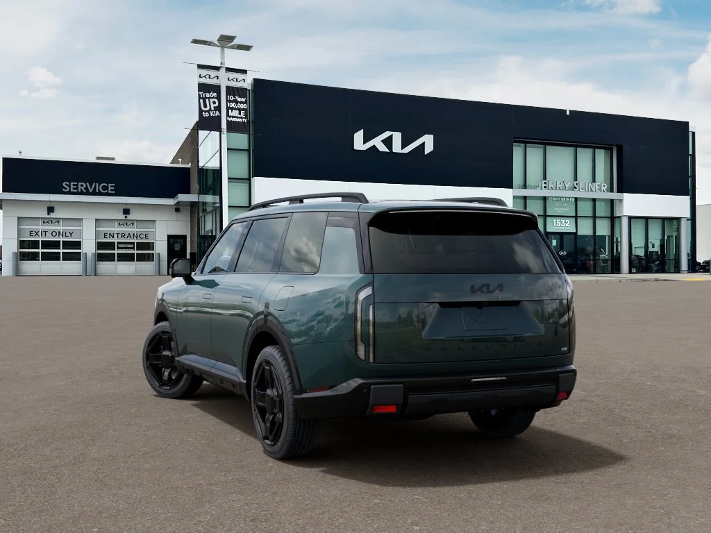 New 2027 Black Jade Green Kia X-Line SX image 4