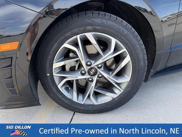 Certified Used 2023 Onyx Black Hyundai SEL image 9