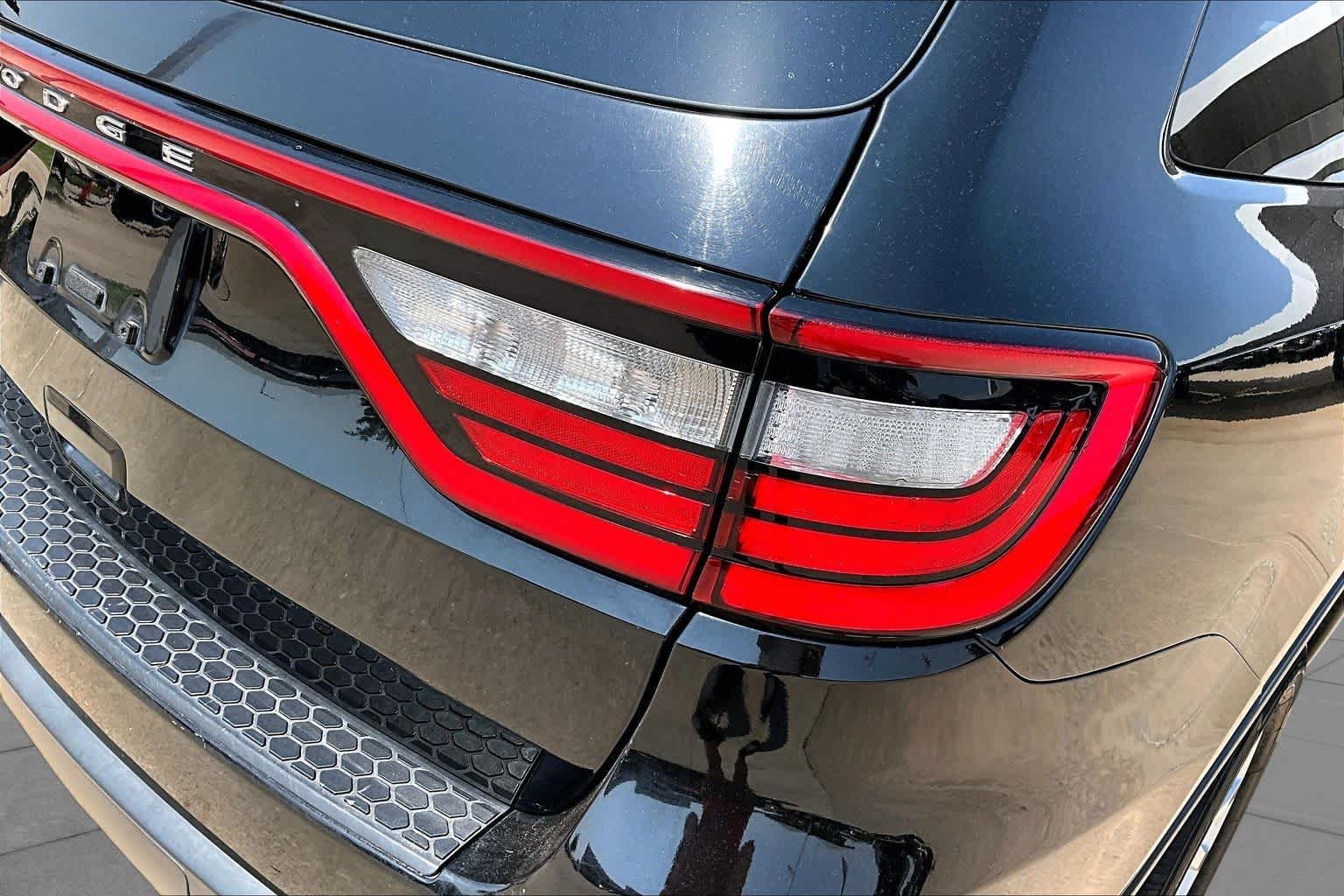 Used 2020 DB Black Clearcoat Dodge SXT image 13