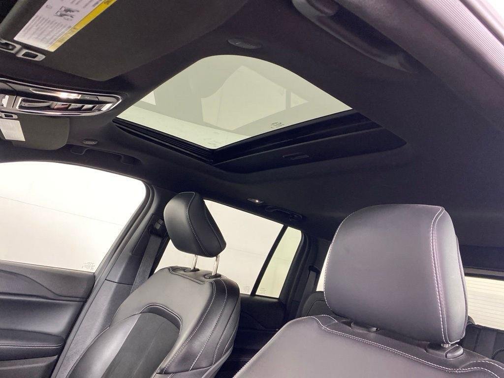 Used 2024 Bright White Clearcoat Jeep Altitude X image 5