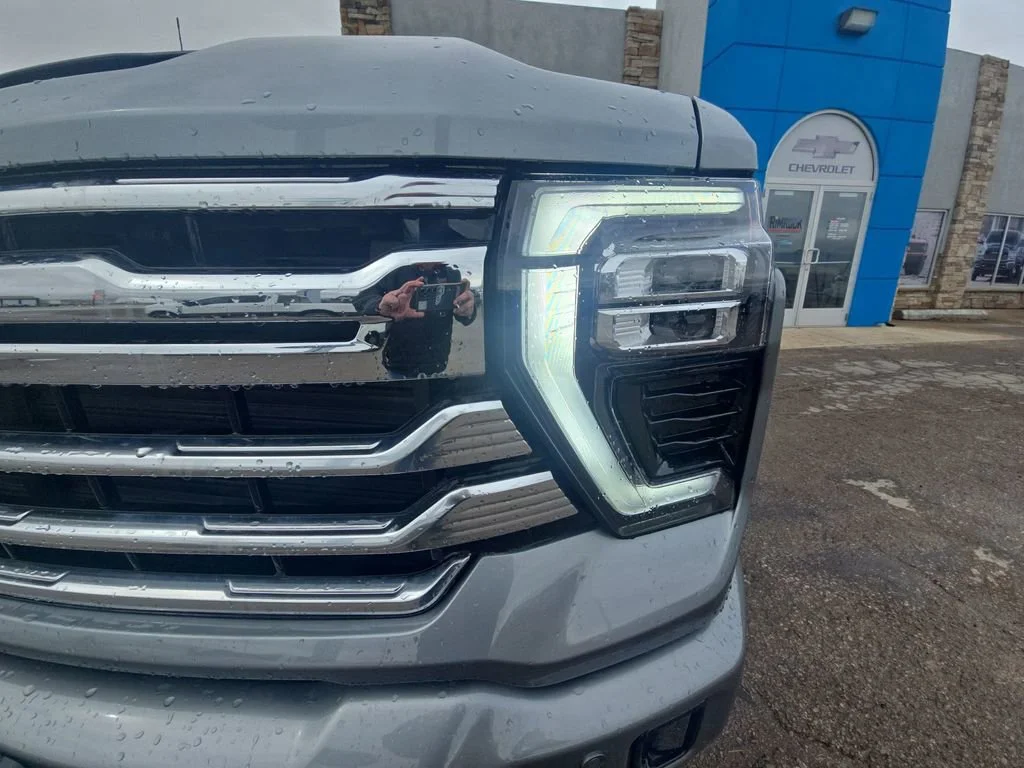 2026 Chevrolet Silverado 3500 HD High Country - Photo 17