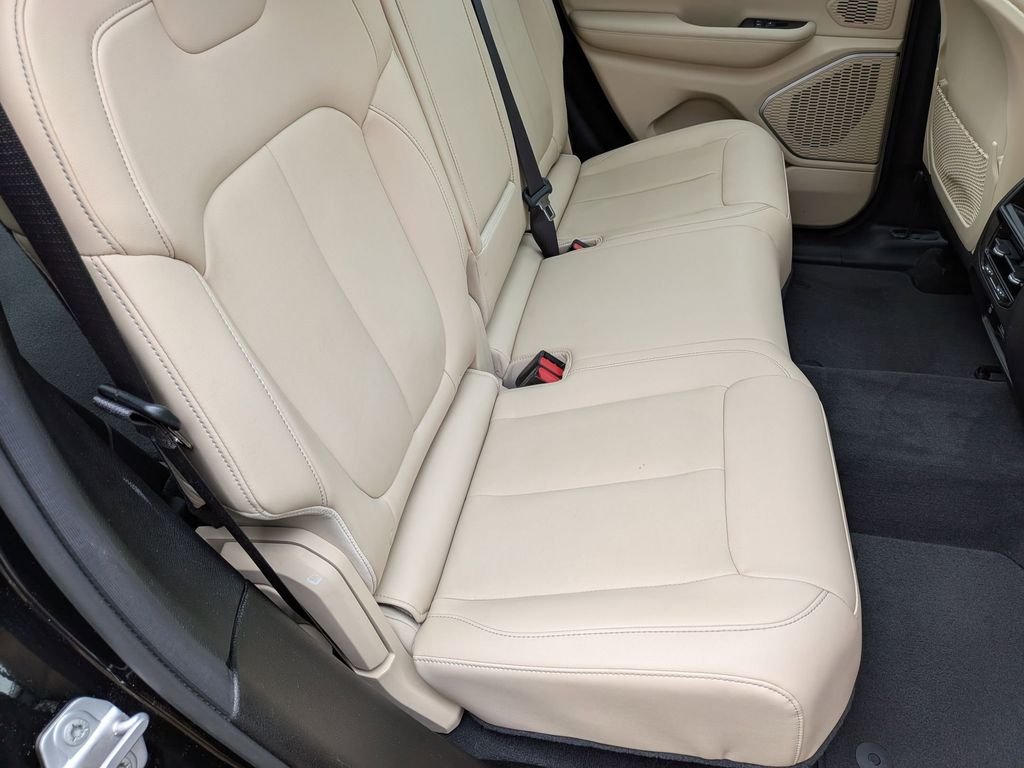 Used 2022 Black Jeep Limited image 28