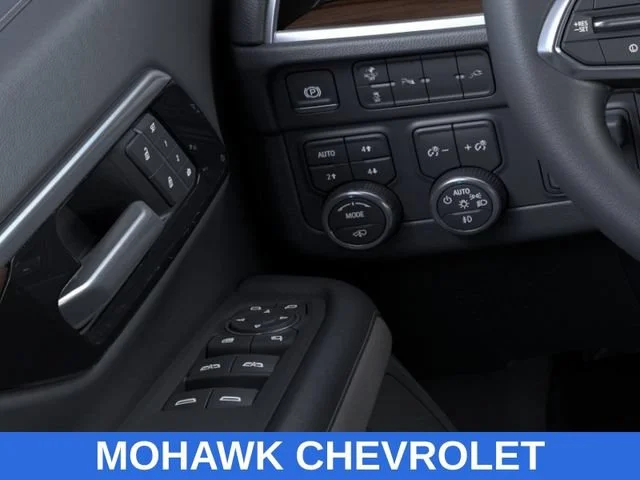 2026 Chevrolet Suburban High Country - Photo 22