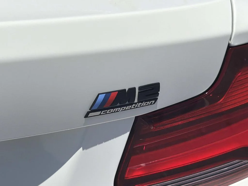 Used 2020 ALPINE WHITE BMW Competition image 26