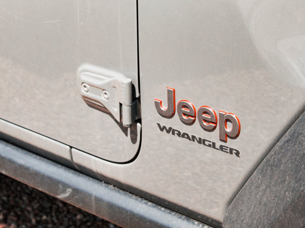 Used 2020 Sting-Gray Clearcoat Jeep Rubicon image 4