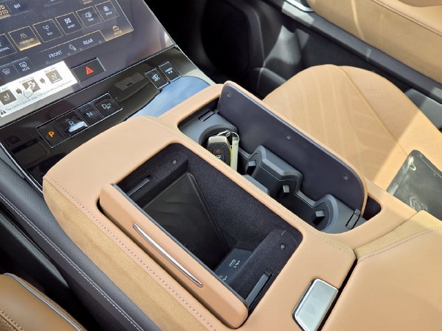 New 2027 Black Obsidian INFINITI Luxe 4WD image 26
