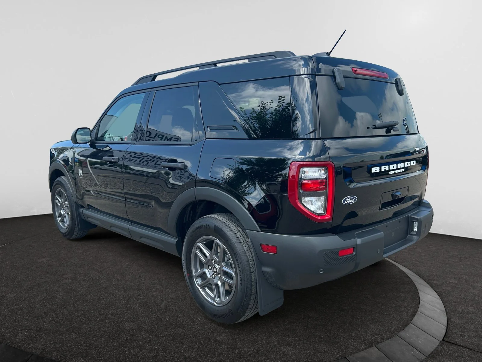 New 2026 Shadow Black Ford Big Bend image 3