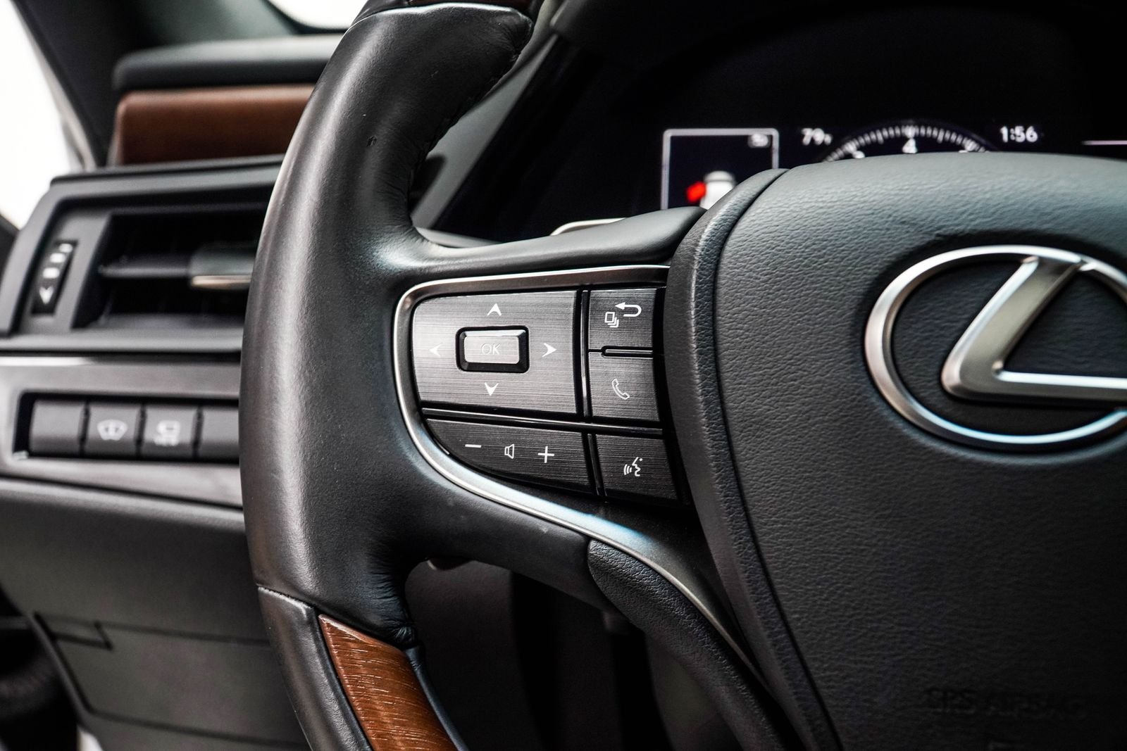 Used 2022 White Lexus 350 Ultra Luxury image 34