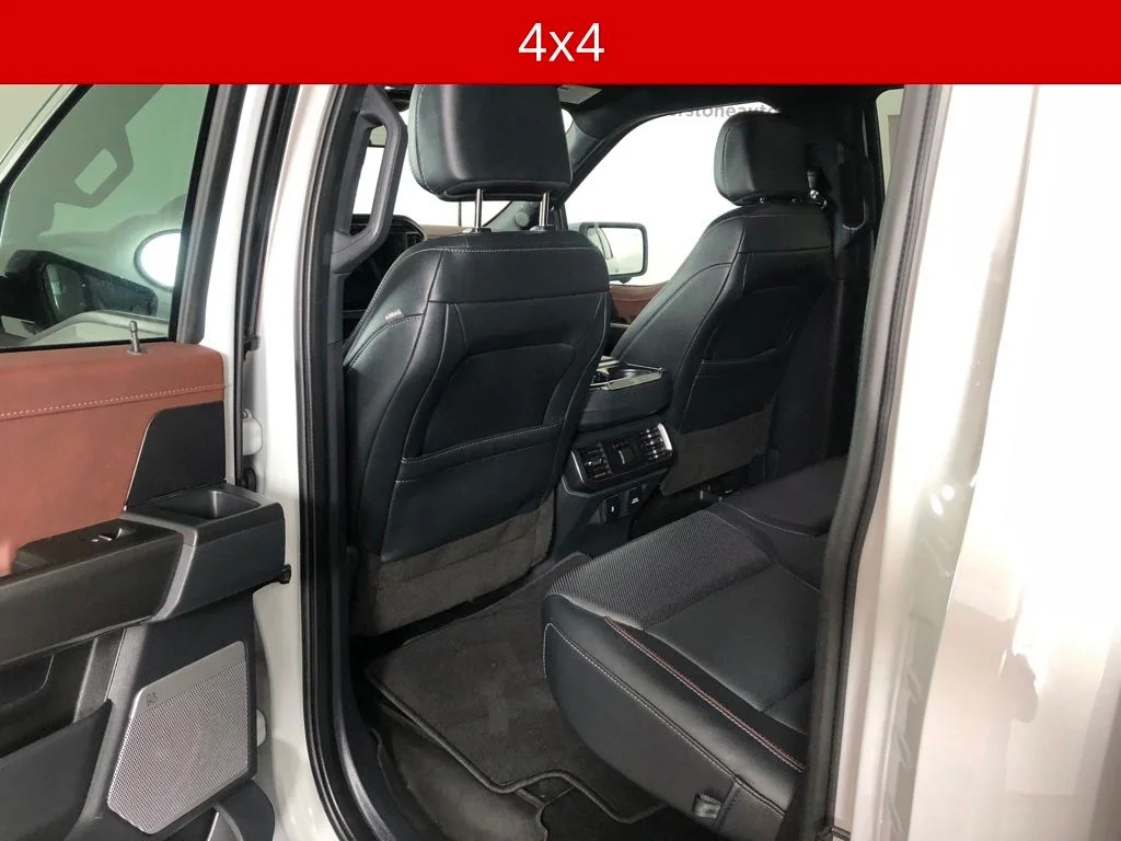 Used 2023 Avalanche Ford Lariat image 12