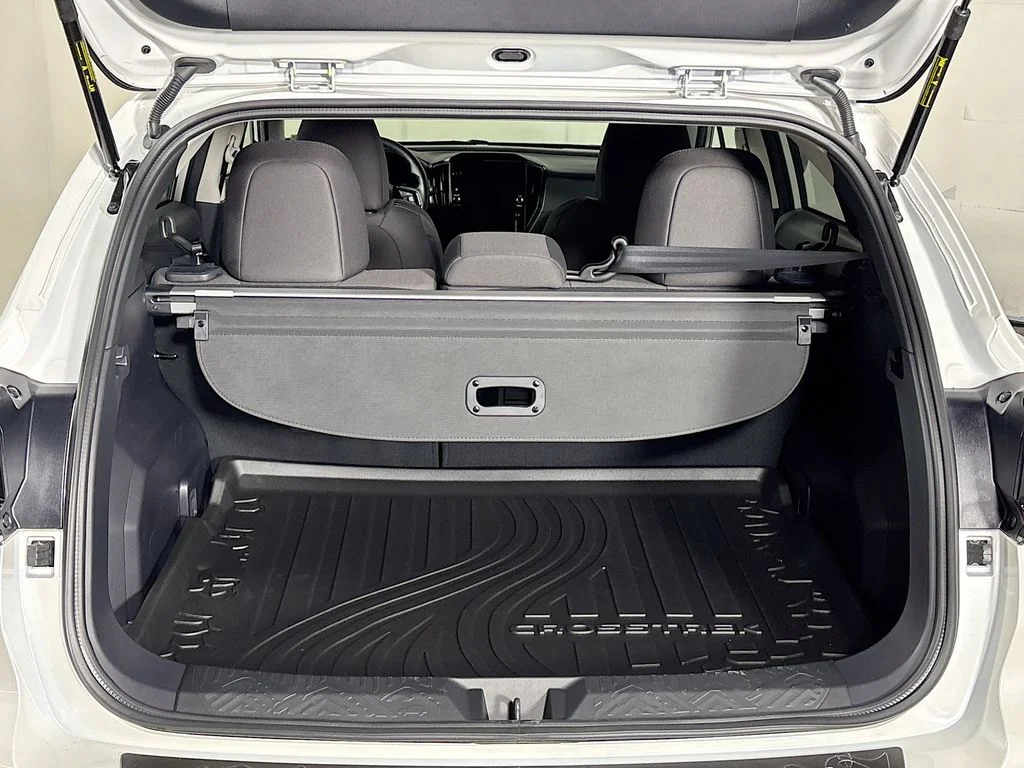New 2026 CRYSTAL WHITE PEARL Subaru Premium image 20