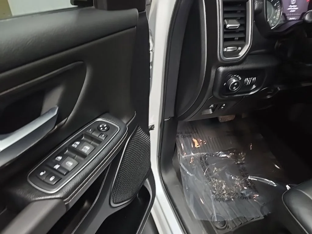 Used 2019 Wh Ram Rebel image 27