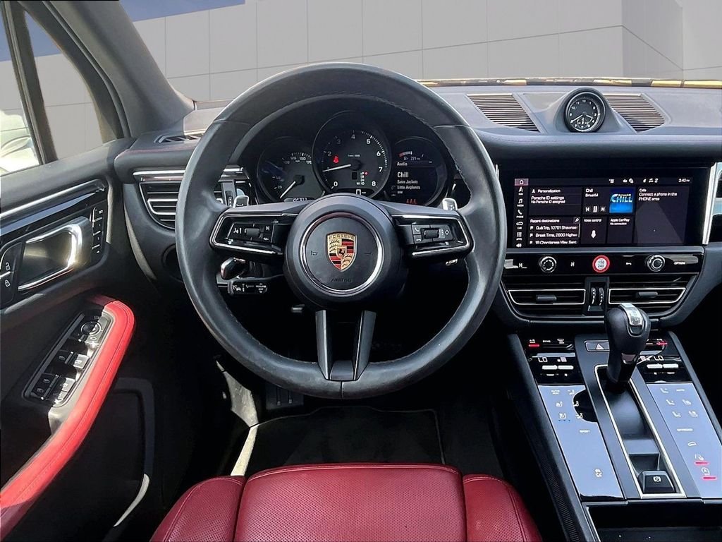Used 2023 White Porsche  image 13