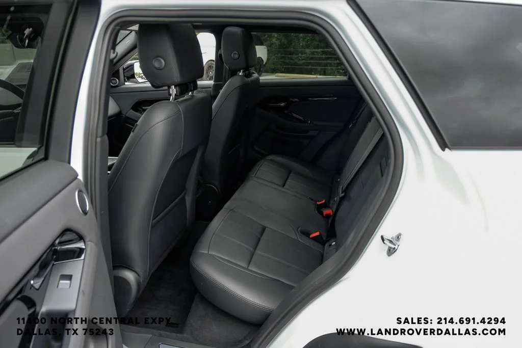 Used 2026 White Land Rover Dynamic image 46
