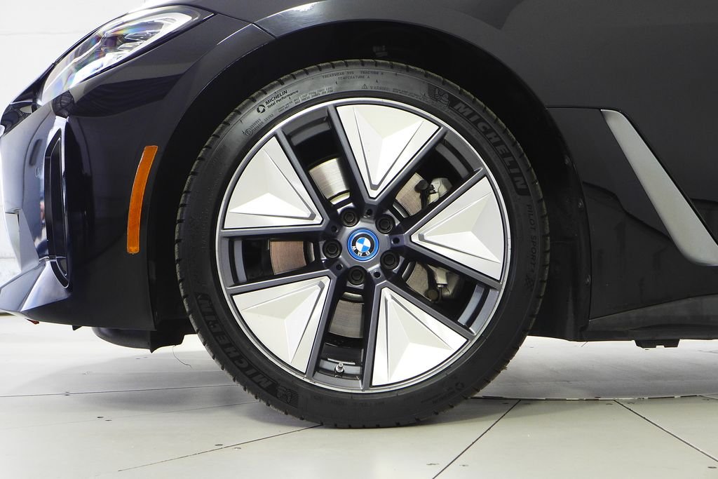 Certified Used 2023 Jet Black BMW eDrive35 image 5
