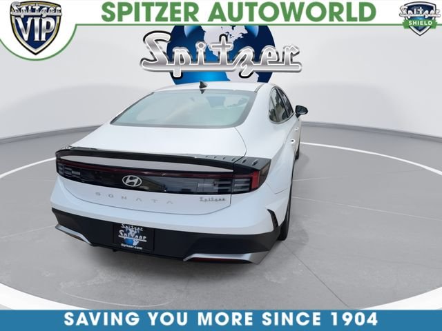 New 2026 White Hyundai SE image 34