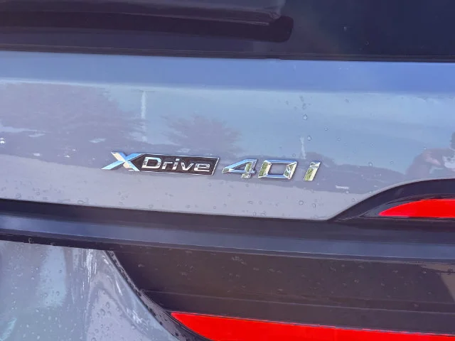 Used 2024 Gray BMW xDrive40i image 20