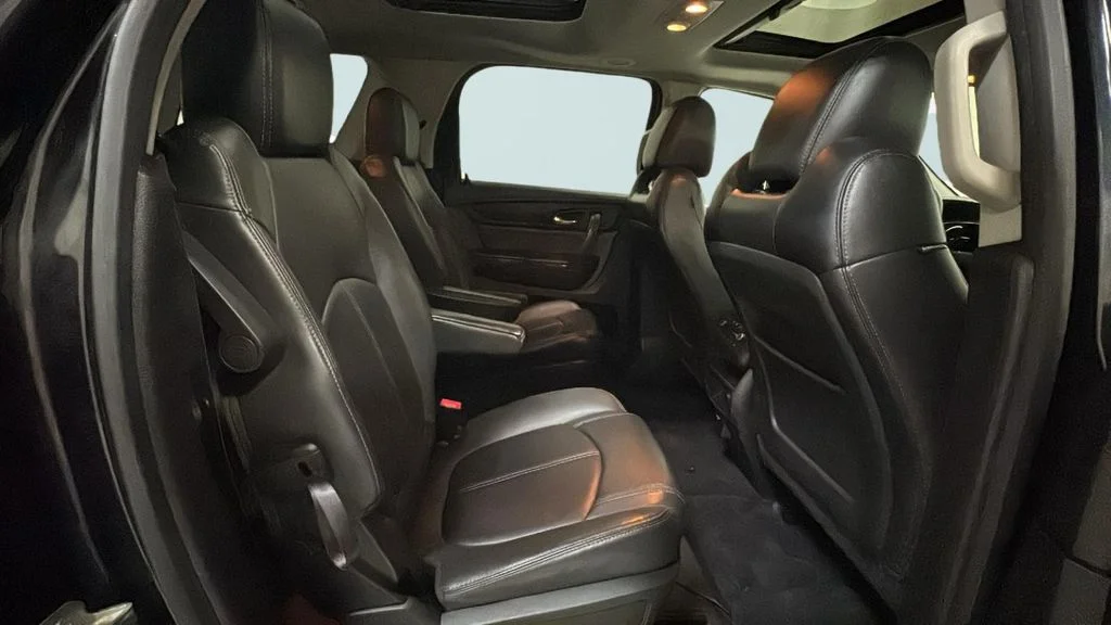 Used 2014 Black GMC SLT-1 image 16