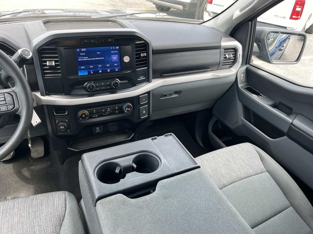 Used 2023 Blue Ford XLT image 12
