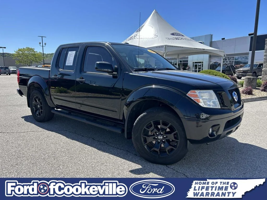 2018 Nissan Frontier 4.0 SV Crew Cab 4X4 AT SWB's photo