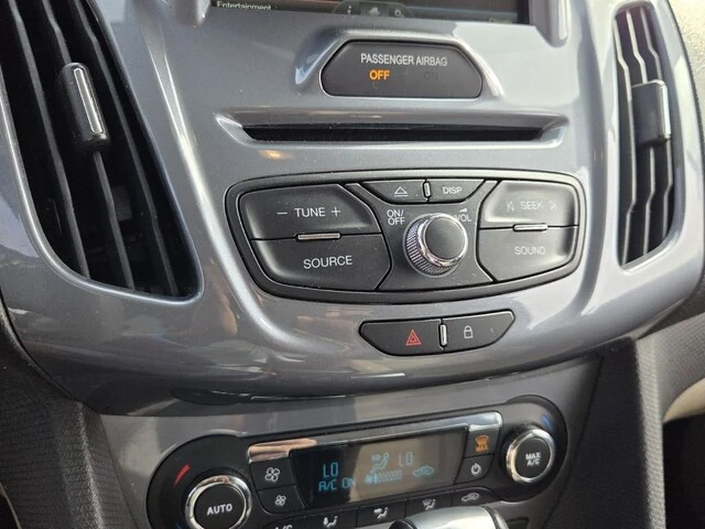 Used 2016 Magnetic Metallic Ford Titanium image 24