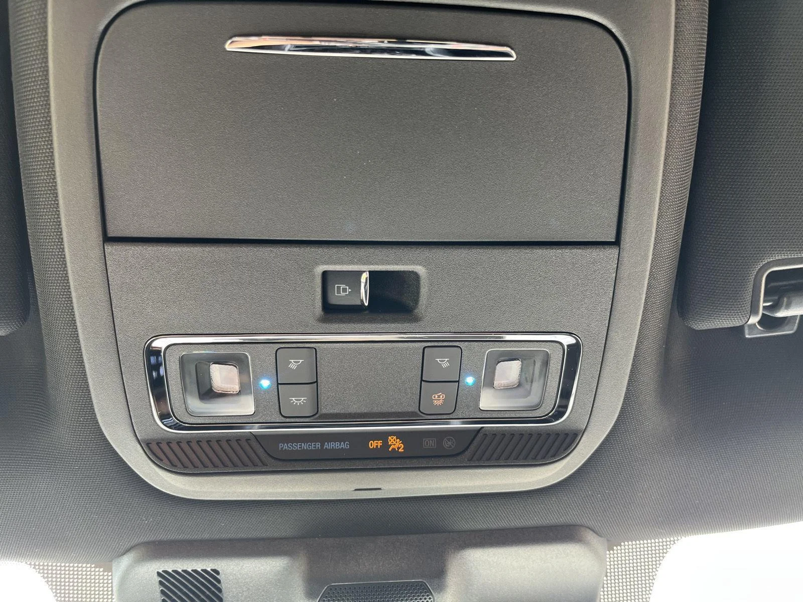 New 2026 Star White Metallic Tri-Coat Ford Lariat® image 25