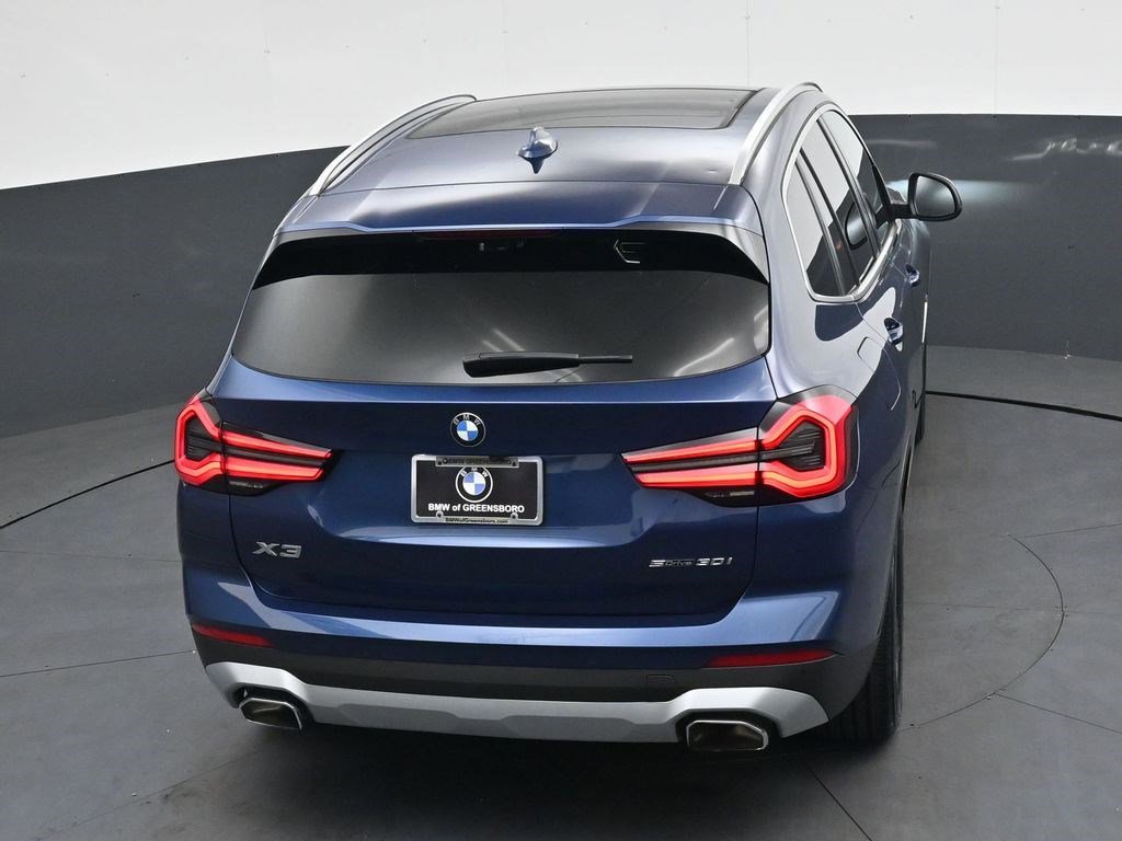 Used 2023 Phytonic Blue Metallic BMW sDrive30i image 22
