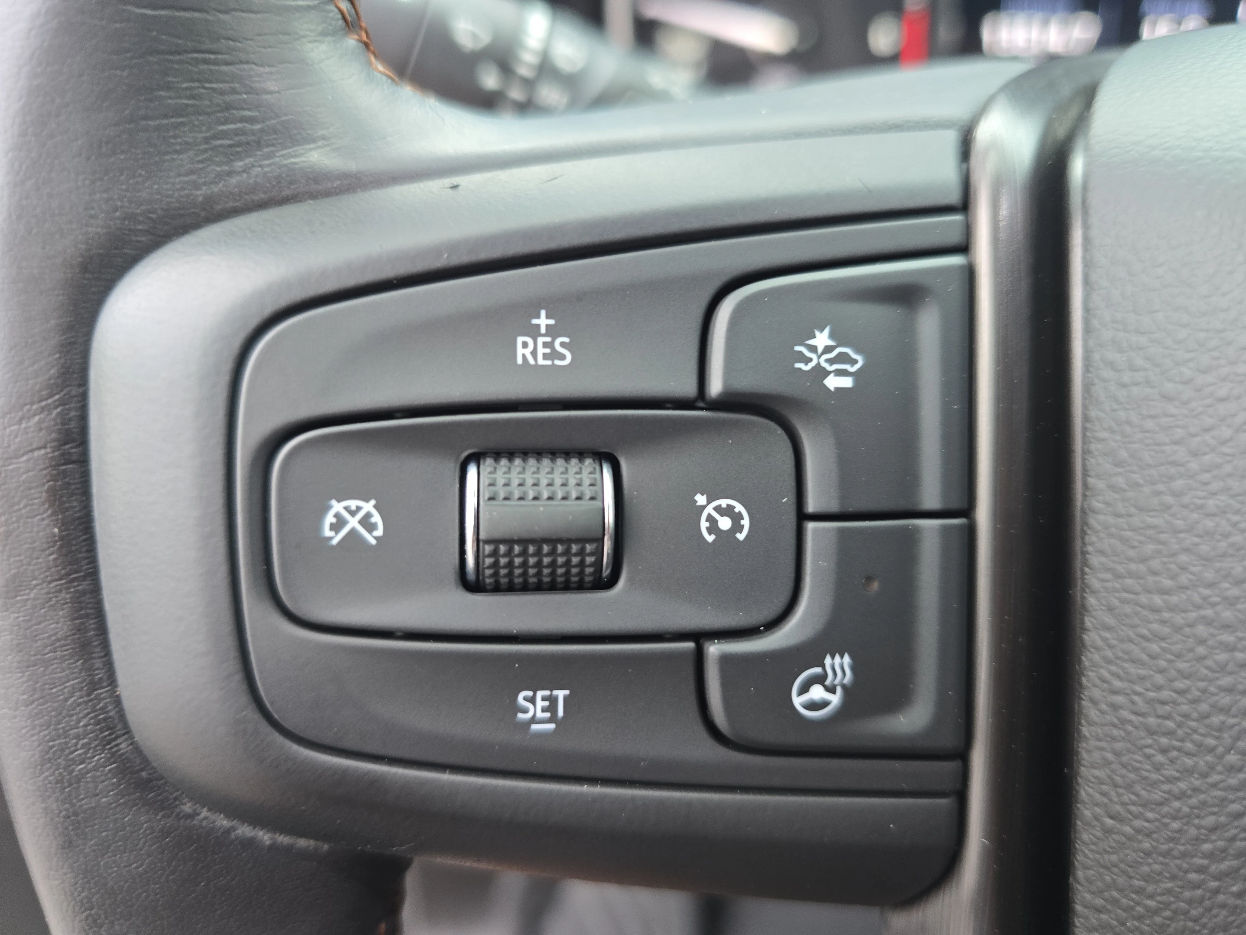 Used 2021 EBONY TWILIGHT METALLIC GMC AT4 image 18