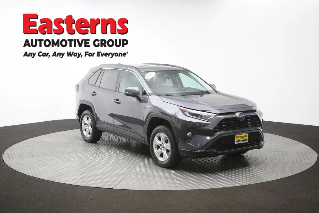 Used 2021 Gray Toyota XLE image 49