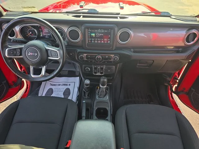 Used 2021 Red Jeep Overland image 10